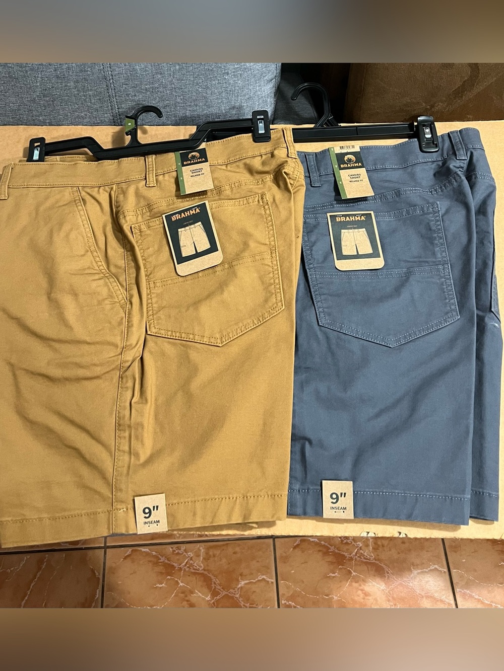 TWO Brahma Mens Relaxed Fit Canvas Shorts Color Gray and Brown Size 40 Inseam 9”